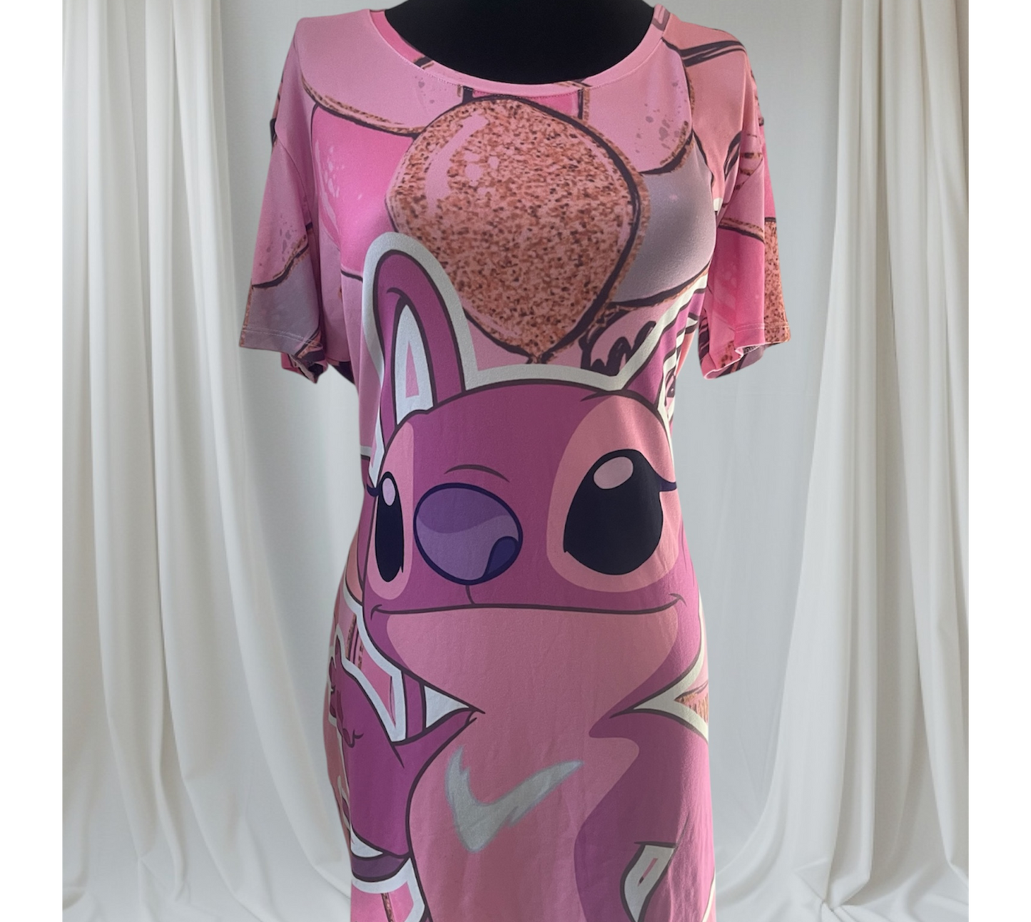 Vestido Camiseta con Diseño de Stitch Rosado