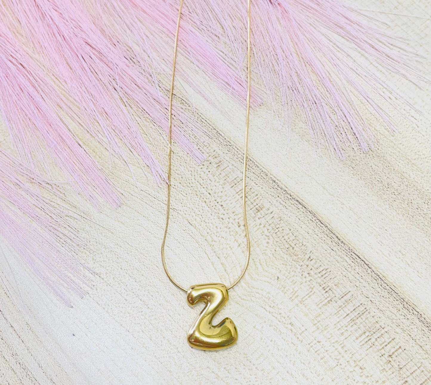 Collar Letra Z
