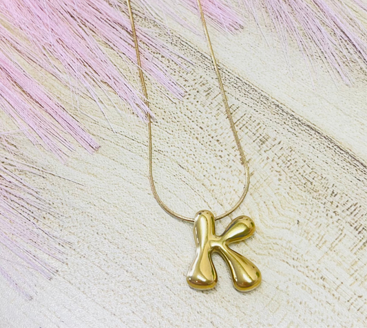 Collar Letra K