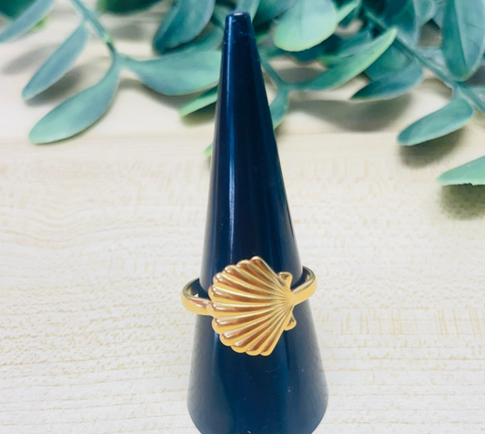 Anillo Concha Marina – Tono Dorado